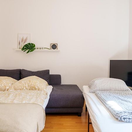 Beliebt: Zentrales & Ruhiges Innenstadtapartment Halle  Buitenkant foto